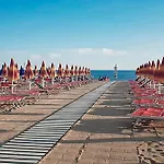 Casa Flo' * Marina Di Carrara