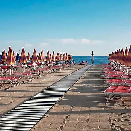 Casa Flo' * Marina Di Carrara